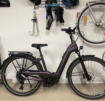 Pegasus Premio e-bike - 2025 modell0km-es új28" kerékméret45 cm-es "S" váz méret85Nm Bosch Performance Line CX motor750WH akkumulátorSmart systemKiox 300 kijelző1x12 sebességes Shimano XT váltásShimano hidraulikus tárcsafékekLockolható, levegős első teleszkópDönthető kormánystucniGyárilag kiépített világításGyári kulcsokkal, töltővel eladóÁr: 799.000.-ft