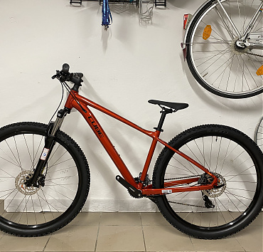 Cube Aim One mountainbike kerékpár - 0km-es ÚJ29" kerékméretCube Easy Flow gumik"M" váz méret2x8 sebességes Shimano váltásShimano Hidraulikus TárcsafékÁr: 199.999.-ft